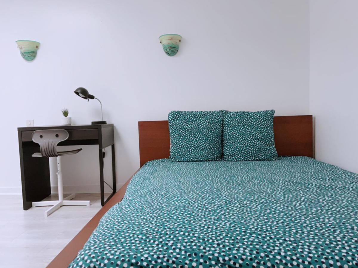 Apt 67M2 Hyper Centre: 2 Chambres, Cuisine Tv Wifi Фонтене-ле-Комт Экстерьер фото
